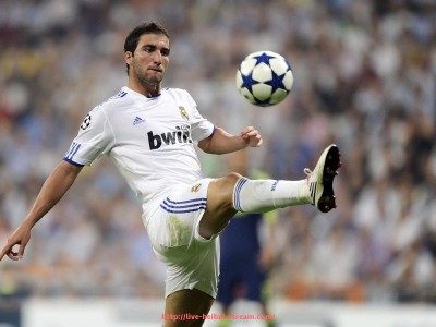 黑白体育直播-意甲联赛共有多少支球队及赛季规模说明